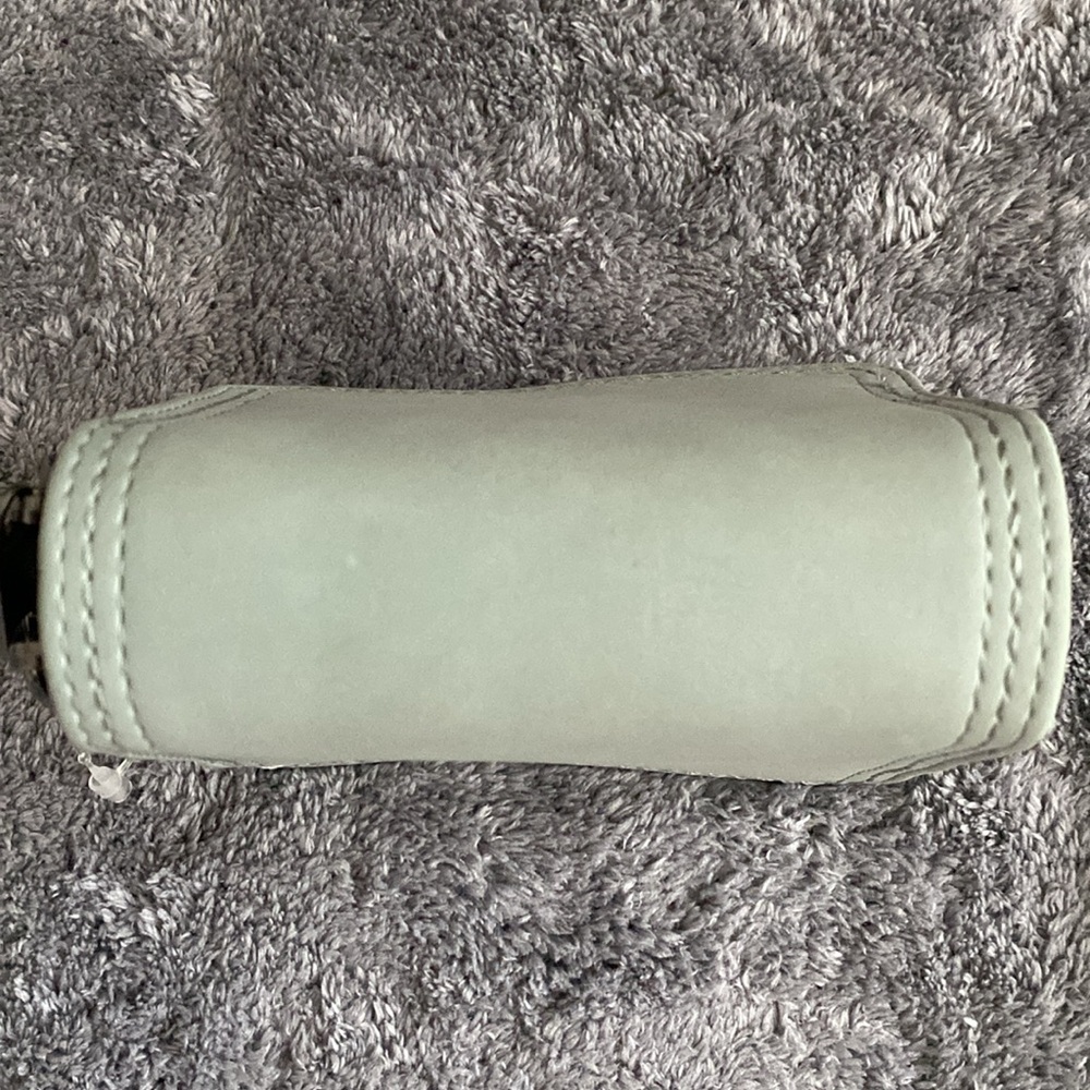 Mini Universal Thread Mint Green Wallet - image 5